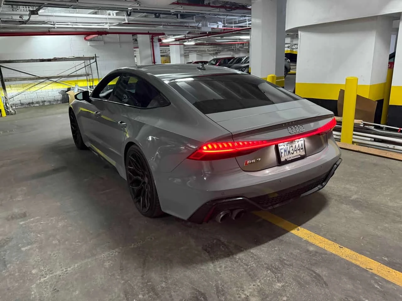 Audi Rs7 * 4.0 TFSI quattro * CARFAX * VOSSEN * B&O  | Mobile.bg � ����������� 6