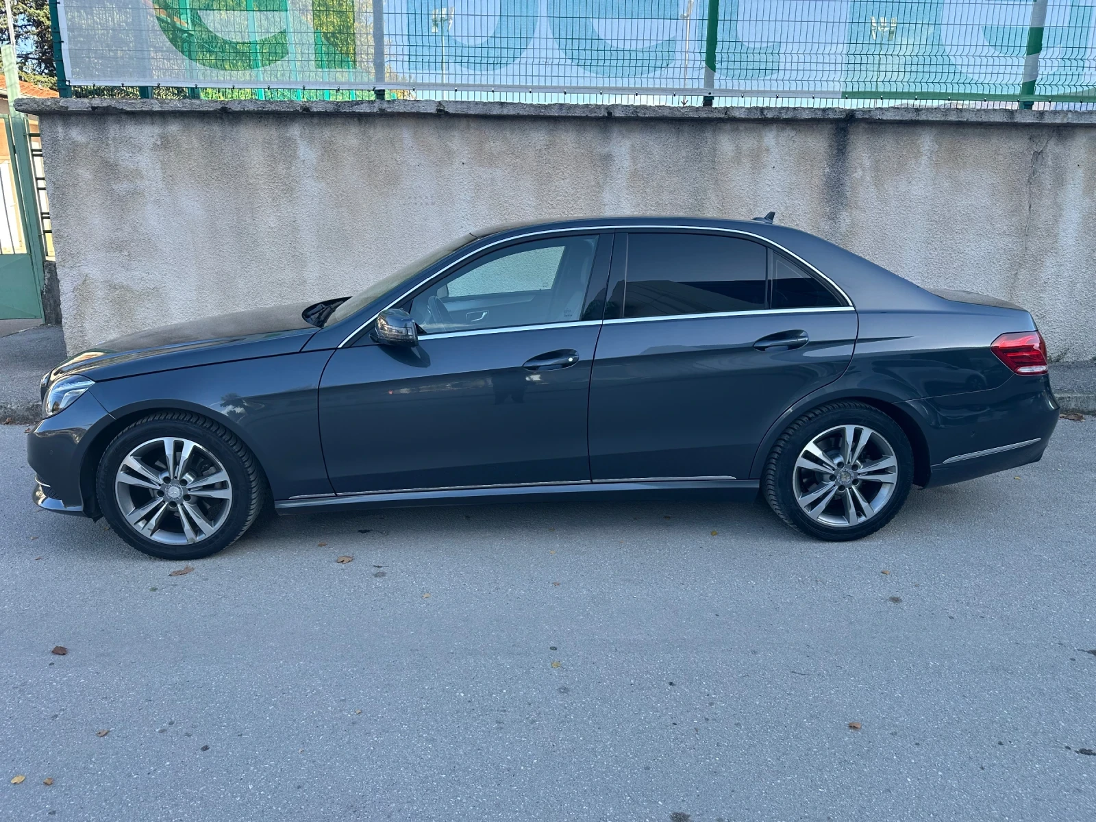 Mercedes-Benz E 220 2.2 CDI - Facelift, снимка 7 - Автомобили и джипове - 56611232