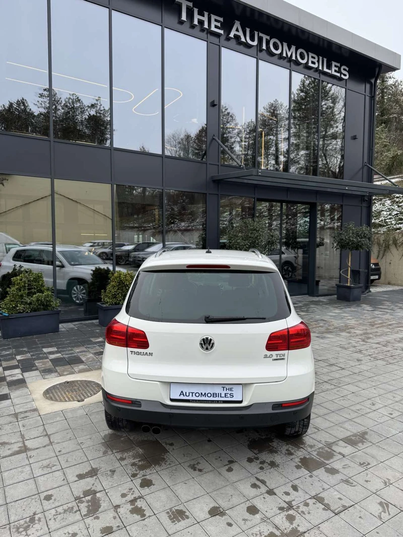 VW Tiguan, снимка 5 - Автомобили и джипове - 48677543