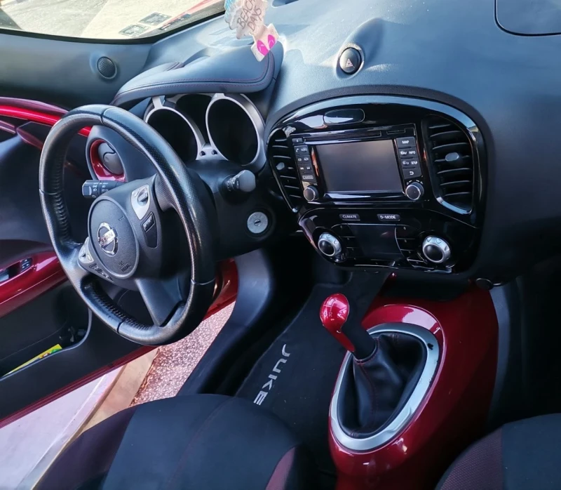 Nissan Juke, снимка 9 - Автомобили и джипове - 49214325