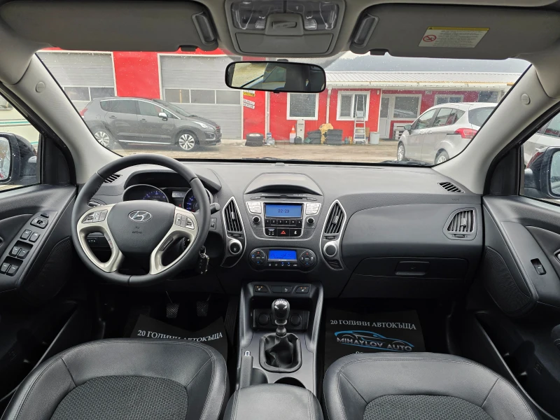 Hyundai IX35 1.7 CRDI УНИКАТ, снимка 11 - Автомобили и джипове - 53189696