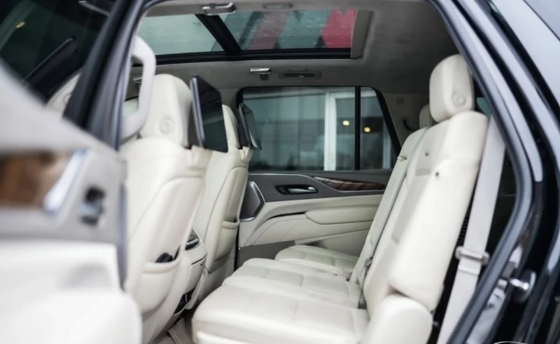 Cadillac Escalade Platinum * * AKG * * OLED * * Carfax * * , снимка 8 - Автомобили и джипове - 53386214