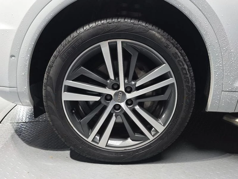 Audi Q5, снимка 5 - Автомобили и джипове - 56183253