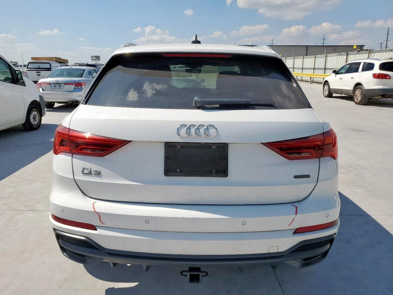 Audi Q3 PREMIUM S LINE/45 TFSI/АВТОФИНАНСИРАНЕ - изображение 6