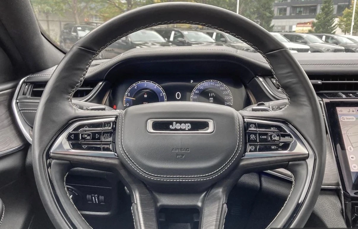 Jeep Grand cherokee OVERLAND * * 5.7 * * LUXURY TECH * * НАПА КОЖА * * - изображение 6