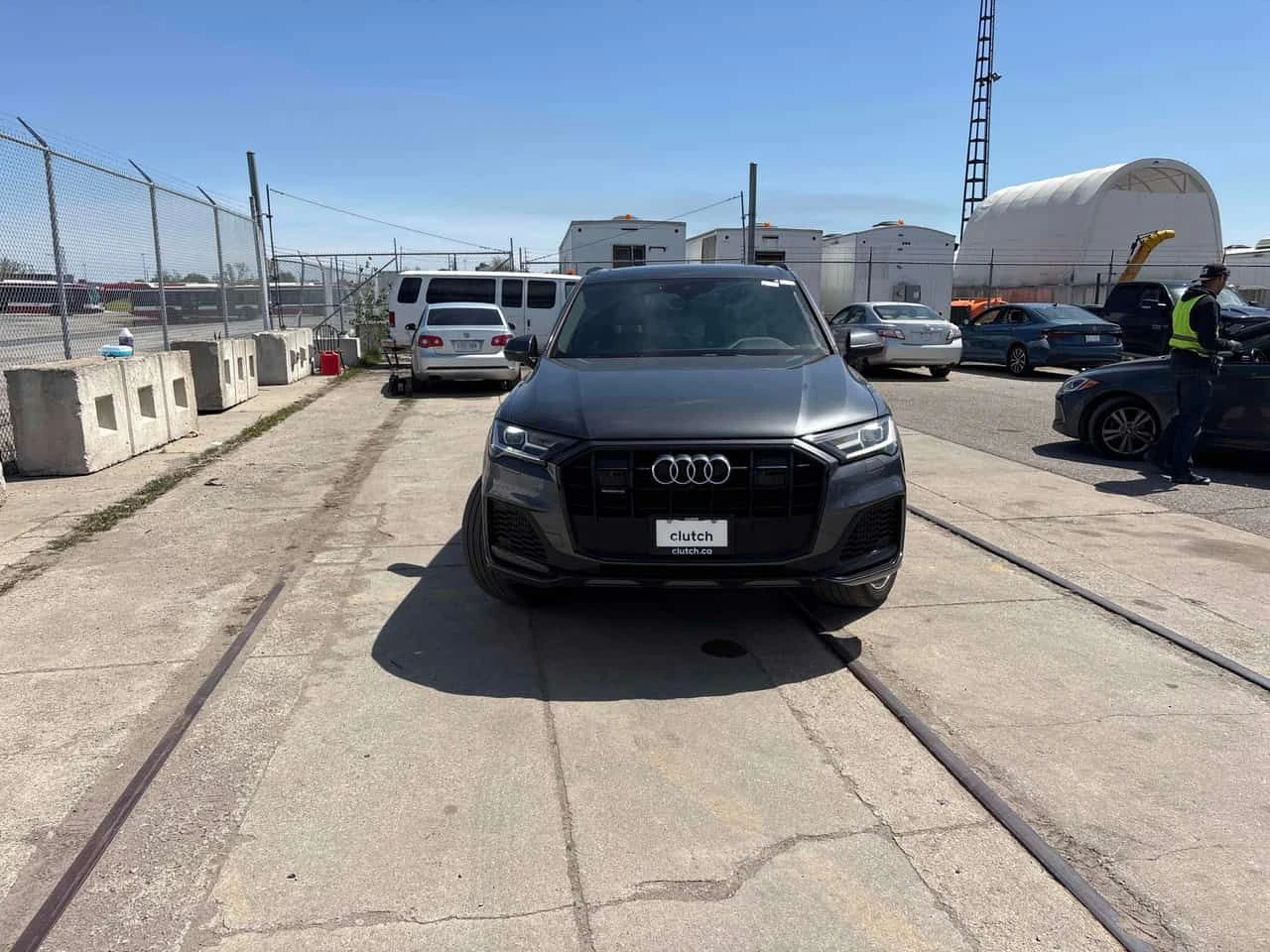 Audi Q7 * ДИСТРОНИК* 360 КАМЕРА* ОБДУХВАНЕ* ПАНОРАМА* , снимка 2 - Автомобили и джипове - 54635615