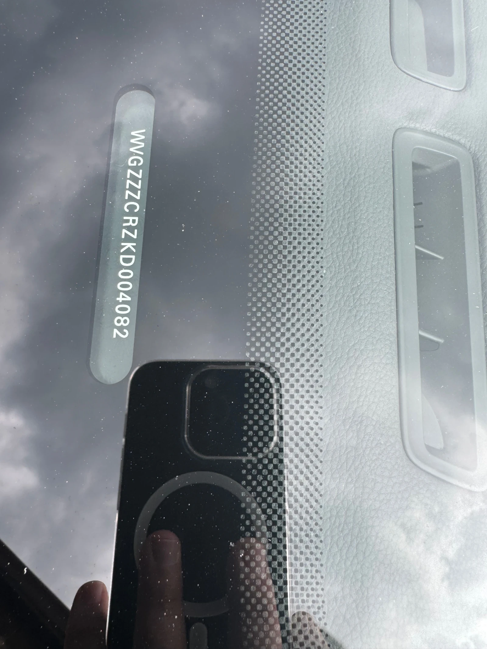 VW Touareg, снимка 8 - Автомобили и джипове - 54801321