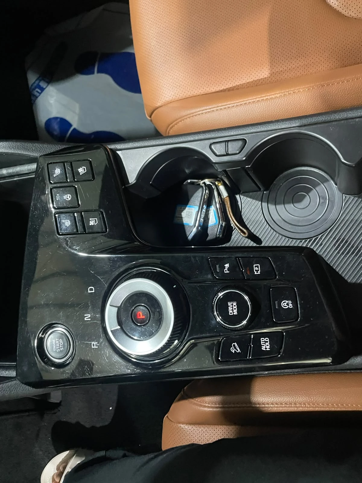Kia Sportage 2.0D ! 2WD ! Noblesse Gravity !, снимка 16 - Автомобили и джипове - 55702885