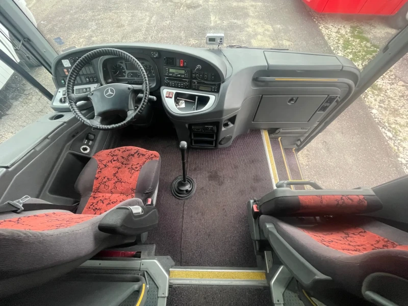 Mercedes-Benz Tourino 35места е4, снимка 8 - Бусове и автобуси - 49624856