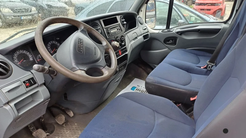 Iveco Daily 3.0, снимка 5 - Бусове и автобуси - 49861131