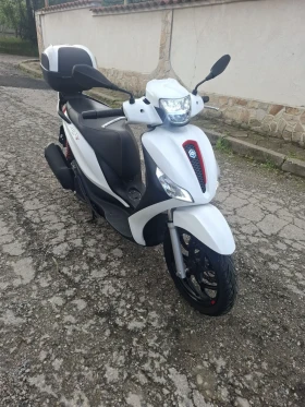  Piaggio Medley
