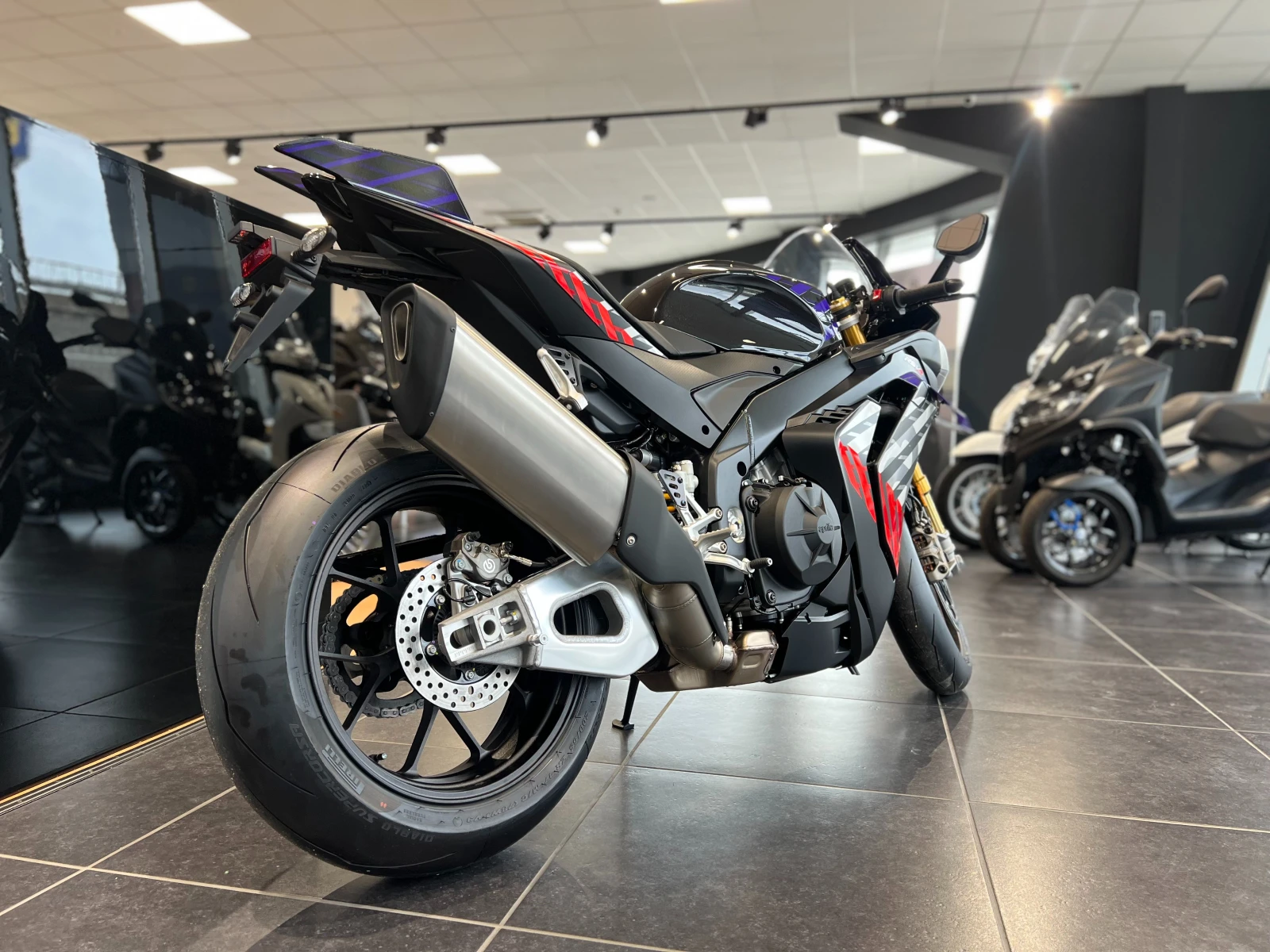 Aprilia RSV4 1100 Factory MY26 | Mobile.bg � ����������� 5