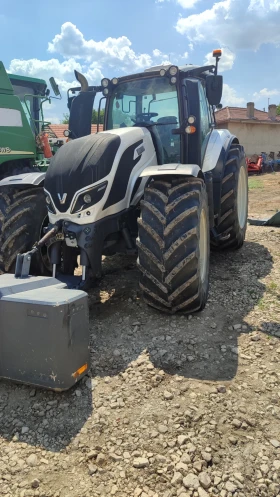      Valtra  254 VERSU