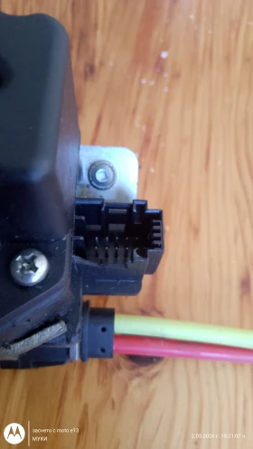 Ключалка за багажник комби на Мерцедес-W 211-2006 година ПЕРФЕКТНА, снимка 4 - Части - 53700301