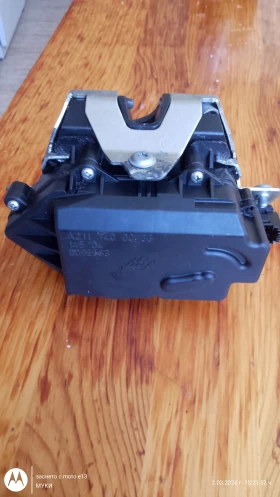 Ключалка за багажник комби на Мерцедес-W 211-2006 година ПЕРФЕКТНА, снимка 5 - Части - 53700301