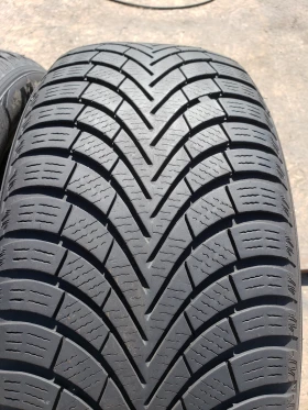Гуми Зимни 215/55R17, снимка 1