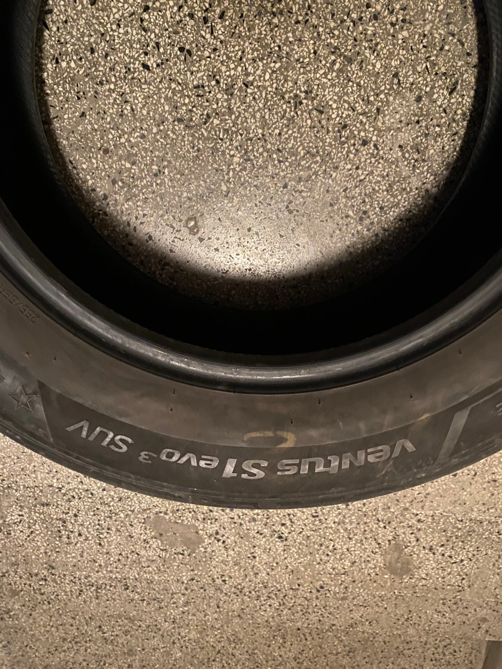 Гуми Летни 255/55R18, снимка 5 - Гуми и джанти - 55498863