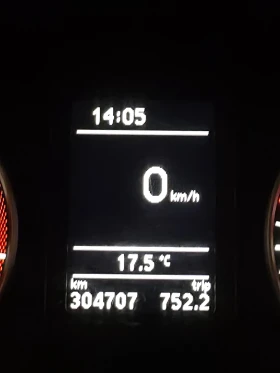 VW Touran EcoFuel 1.4 TSI, снимка 16