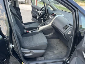 Toyota Auris FACE 1.4 D4D 90кс 6 СКОРОСТИ КЛИМАТРОНИК ПЕРФЕКТНА, снимка 11