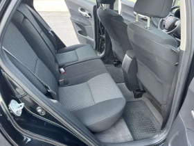 Toyota Auris FACE 1.4 D4D 90кс 6 СКОРОСТИ КЛИМАТРОНИК ПЕРФЕКТНА, снимка 10
