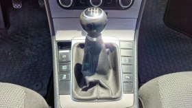 VW Passat 2.0TDi-140k.c - 13650 лв. - 17730918 15
