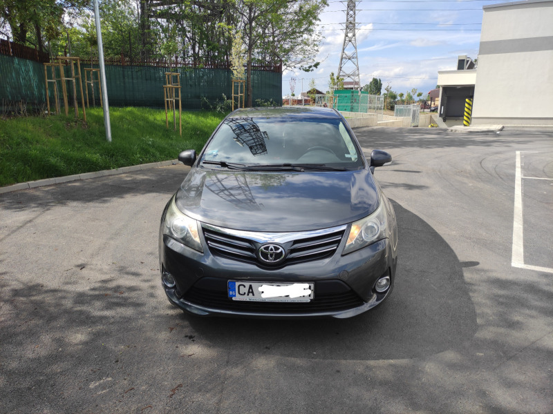 Toyota Avensis Тм Ауто България 138000 км , снимка 4 - Автомобили и джипове - 46000077