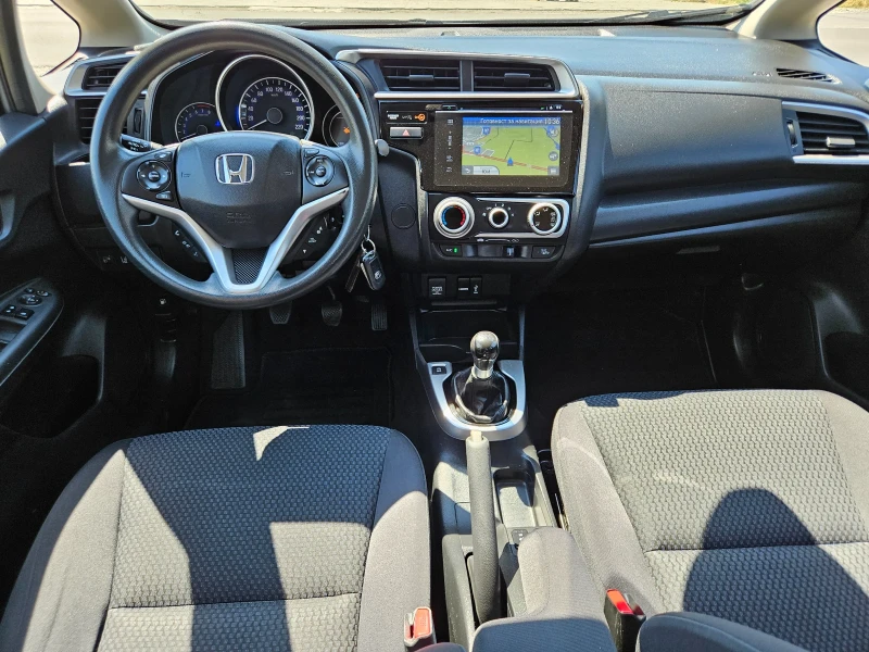 Honda Jazz 1.3i EURO 6, снимка 9 - Автомобили и джипове - 48830881