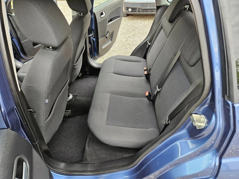 Ford Fiesta 1.25 бензин 75кс, снимка 10 - Автомобили и джипове - 49751662