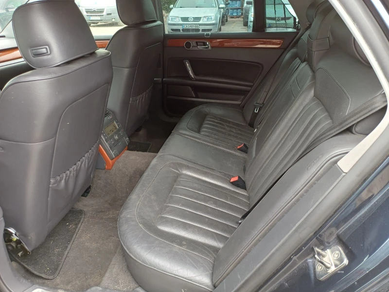 VW Phaeton 3.0TDI 4Motion, снимка 15 - Автомобили и джипове - 52093620