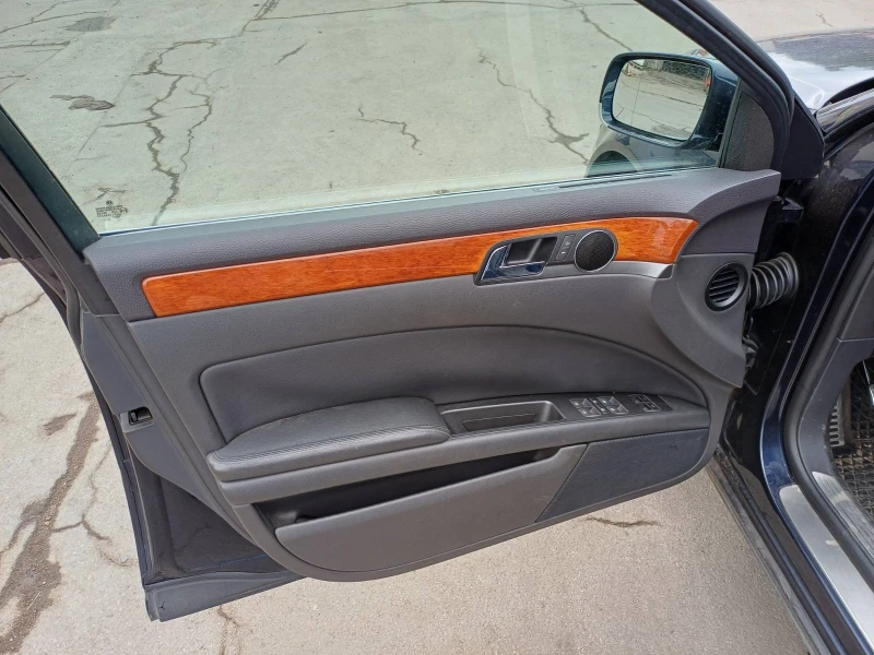 VW Phaeton 3.0TDI 4Motion, снимка 11 - Автомобили и джипове - 52093620