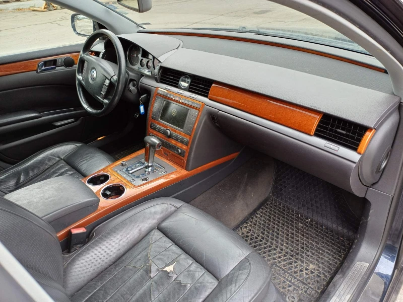 VW Phaeton 3.0TDI 4Motion, снимка 13 - Автомобили и джипове - 52093620