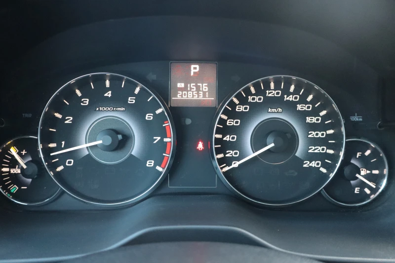 Subaru Outback 2.5I* GPL* TOP, снимка 9 - Автомобили и джипове - 52534671