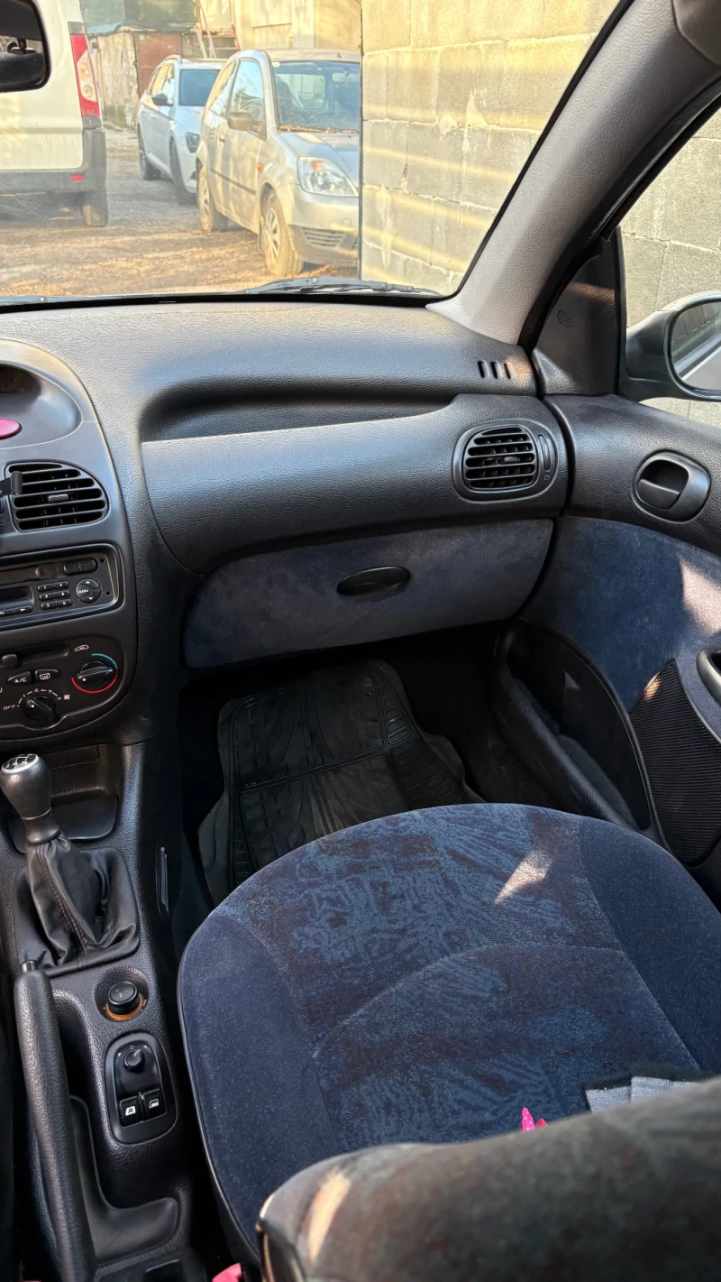 Peugeot 206, снимка 8 - Автомобили и джипове - 52680455