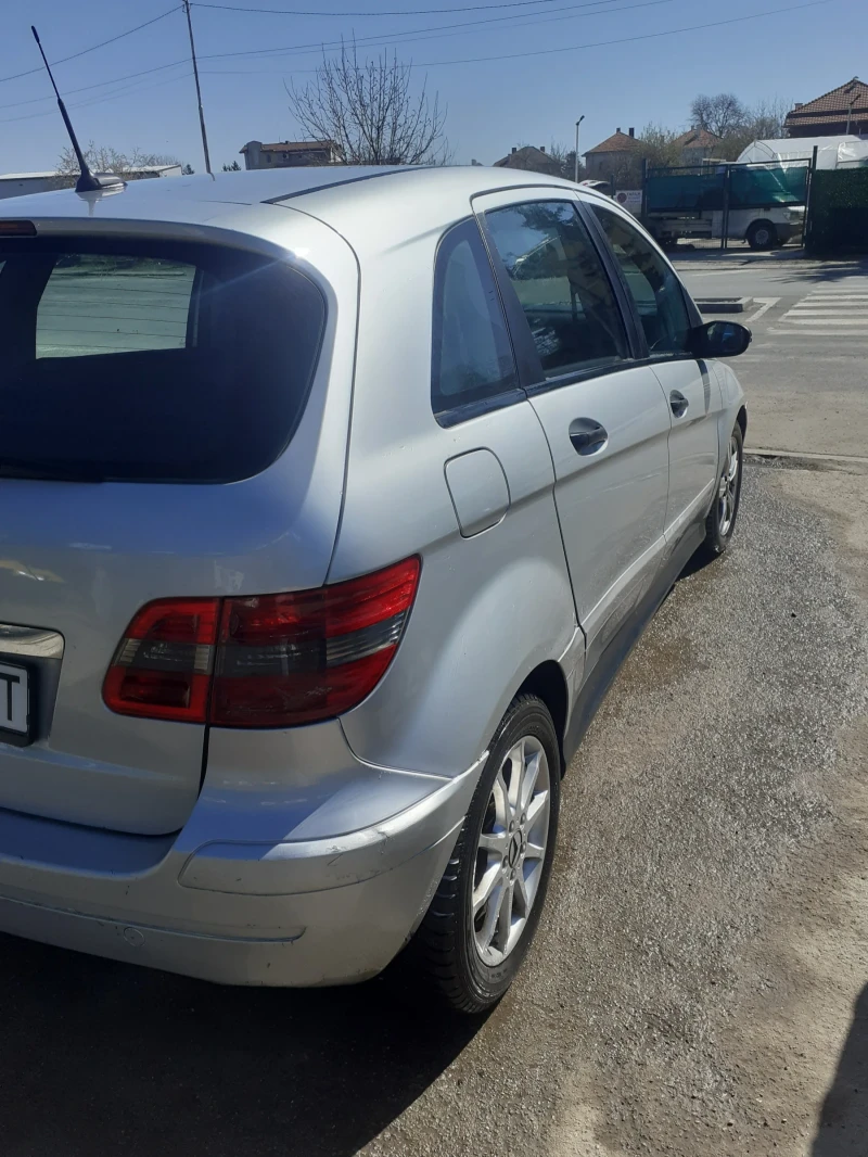 Mercedes-Benz B 180 B 180, снимка 5 - Автомобили и джипове - 52793222