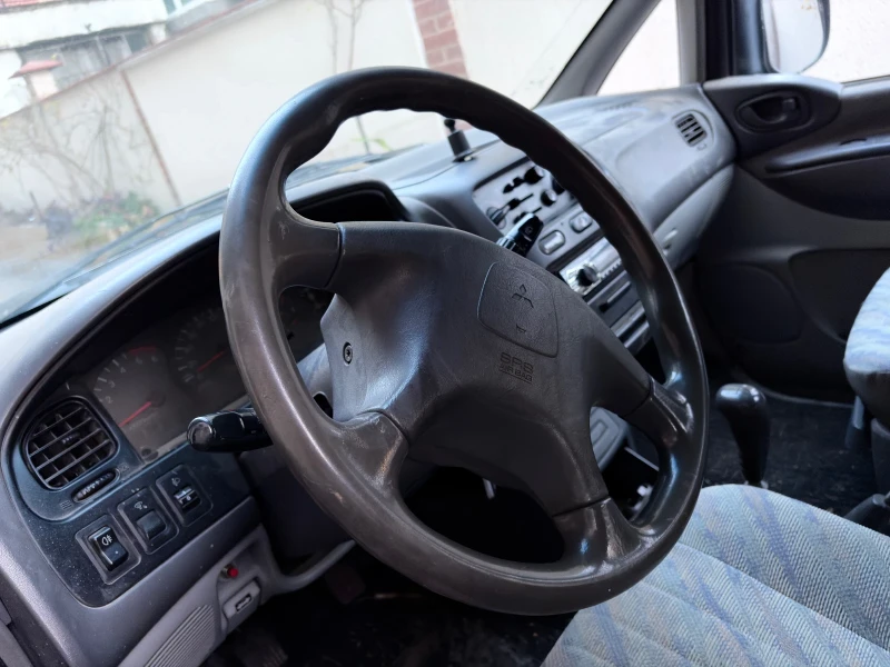 Mitsubishi Space gear, снимка 5 - Автомобили и джипове - 52863609