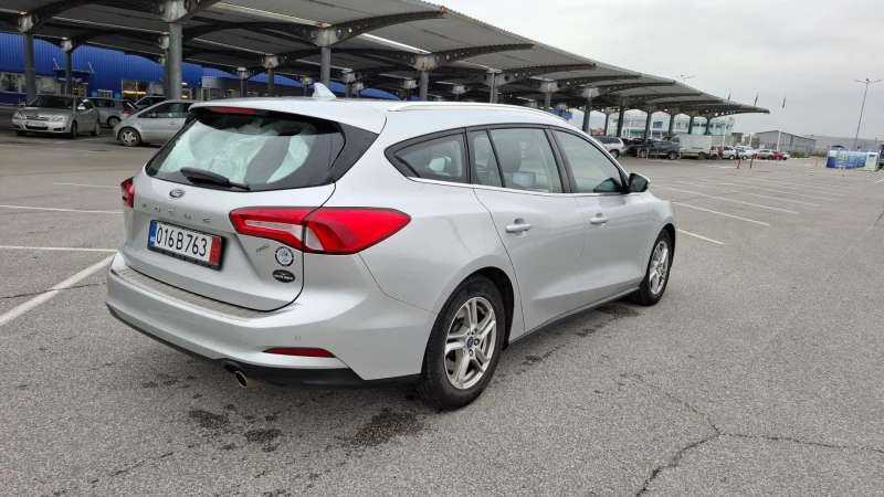 Ford Focus 1.0 EcoBoost * 110272 к.м.* EURO6 * NAVI, снимка 2 - Автомобили и джипове - 52873365