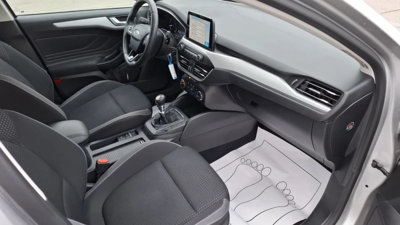 Ford Focus 1.0 EcoBoost * 110272 к.м.* EURO6 * NAVI, снимка 10 - Автомобили и джипове - 52873365