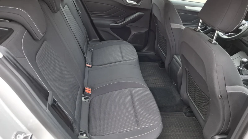 Ford Focus 1.0 EcoBoost * 110272 к.м.* EURO6 * NAVI, снимка 7 - Автомобили и джипове - 52873365