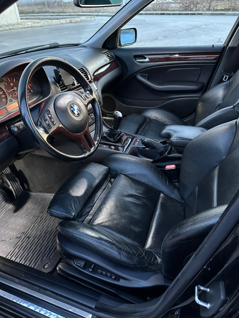 BMW 330, снимка 7 - Автомобили и джипове - 53037477