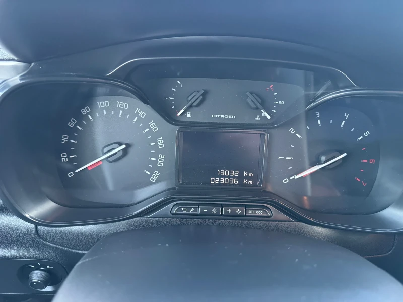 Citroen C3, снимка 8 - Автомобили и джипове - 53184202