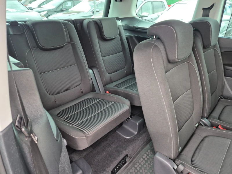 Seat Alhambra 2.0TDI/7 места, снимка 11 - Автомобили и джипове - 53356236