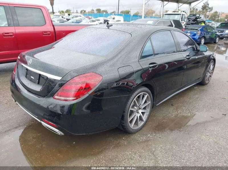 Mercedes-Benz S 560 * 4.0* 360* Pano* Burmester* Lane Assist, снимка 6 - Автомобили и джипове - 53576796