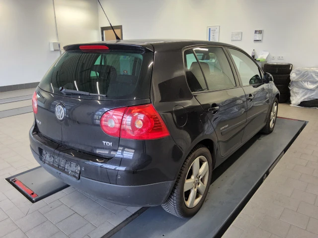 VW Golf 1.9 TDI  BLS UNITED  1-  | Mobile.bg   2