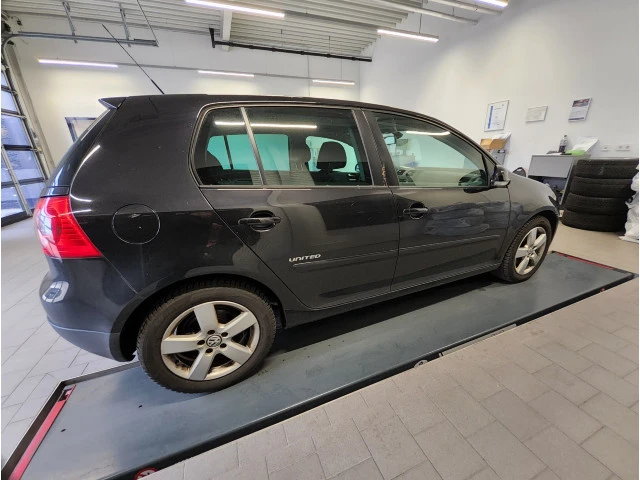 VW Golf 1.9 TDI  BLS UNITED  1-  | Mobile.bg   3