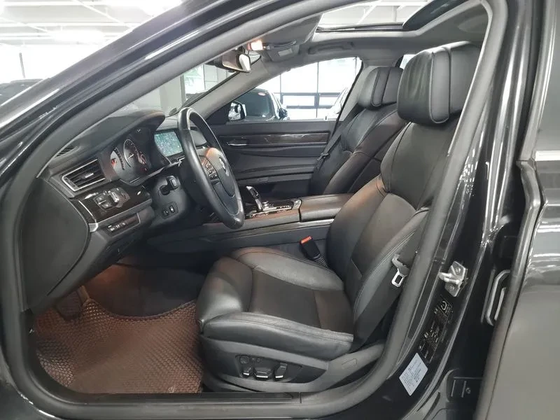 BMW 740 LI, снимка 11 - Автомобили и джипове - 54600959