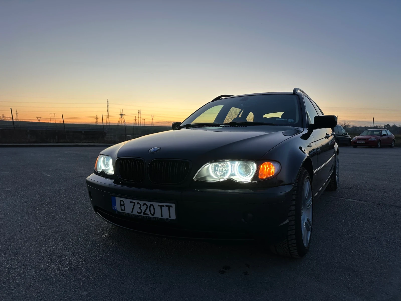 BMW 330, снимка 1