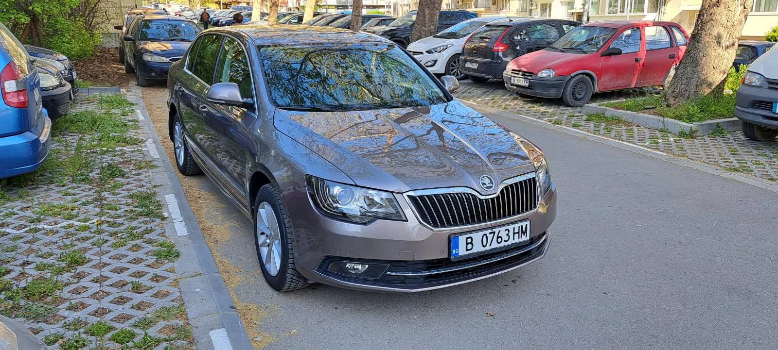 Skoda Superb 2.0 TDI 4x4 DSG - изображение 3