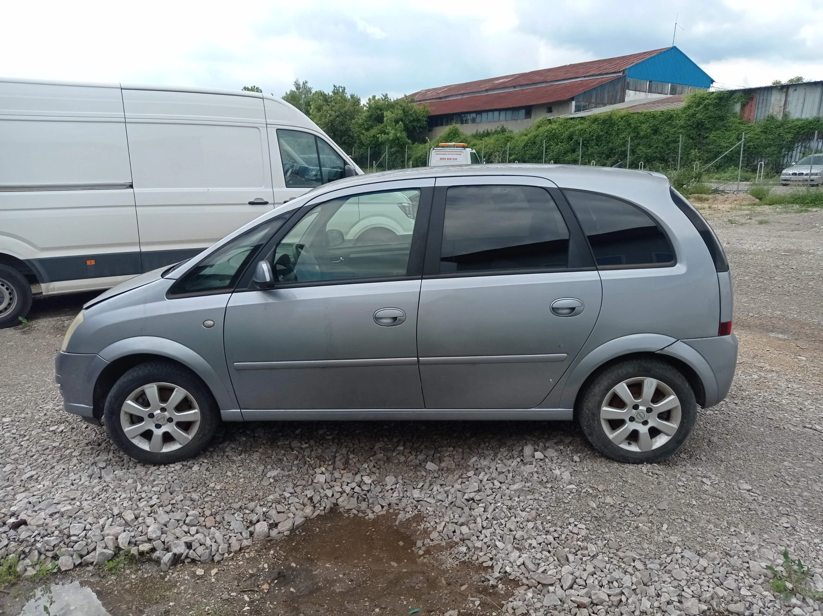 Opel Meriva с газова уредба, за ремонт - изображение 2