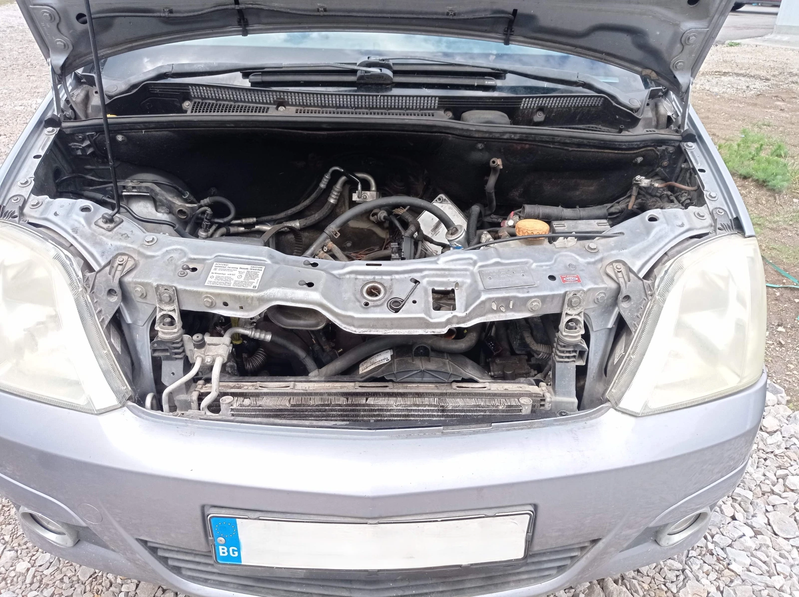 Opel Meriva с газова уредба, за ремонт - изображение 5