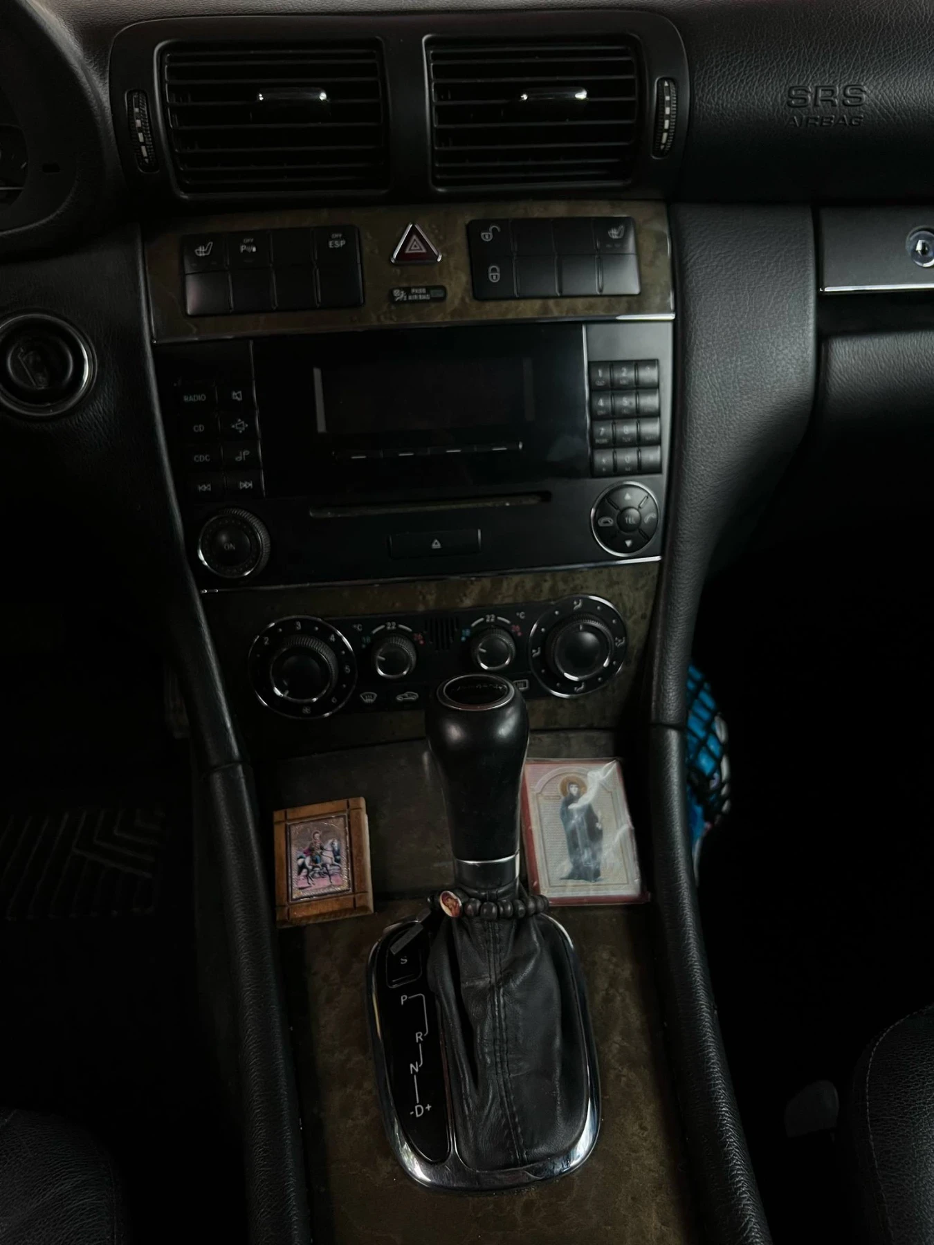 Mercedes-Benz C 320  - изображение 8